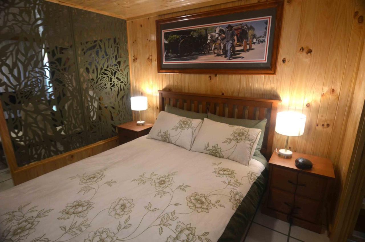 Echuca Gardens Hotel ภายนอก รูปภาพ